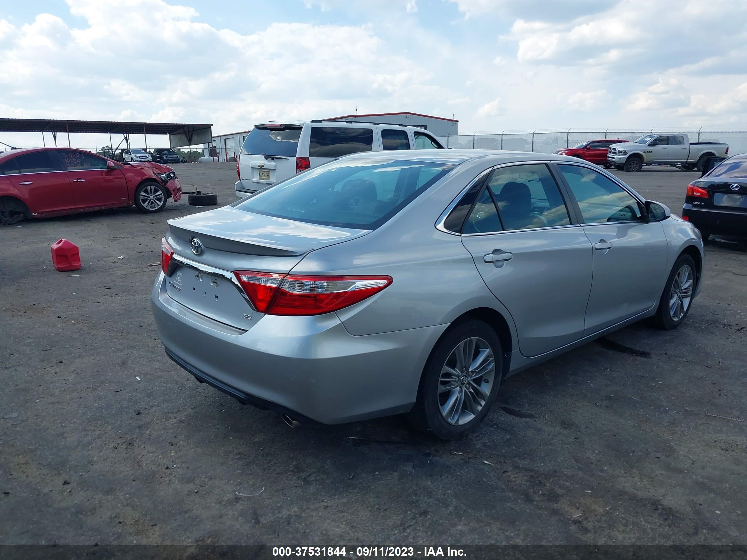 Photo 3 VIN: 4T1BF1FK7HU725150 - TOYOTA CAMRY 