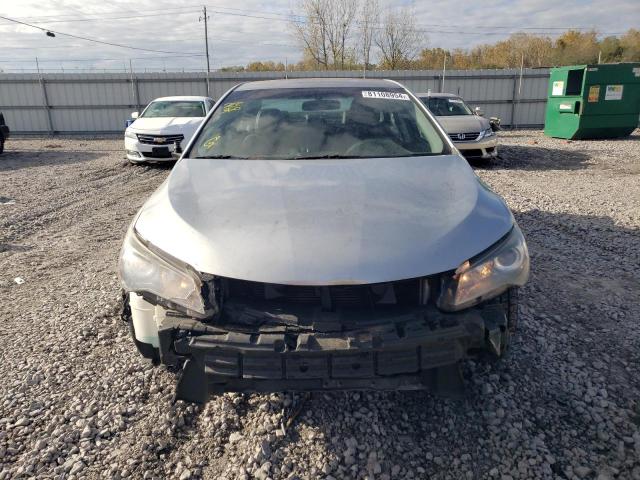 Photo 4 VIN: 4T1BF1FK7HU813051 - TOYOTA CAMRY LE 