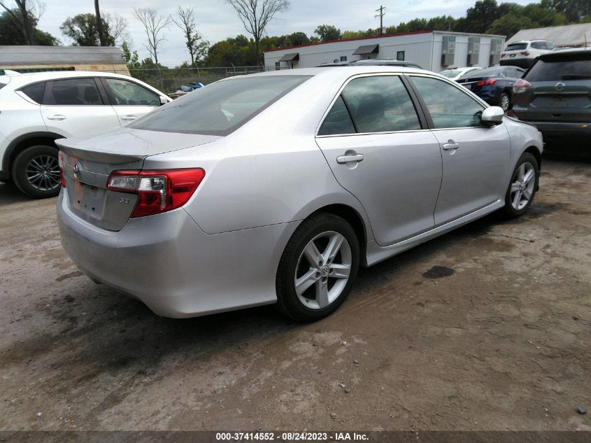 Photo 3 VIN: 4T1BF1FK8CU076841 - TOYOTA CAMRY 