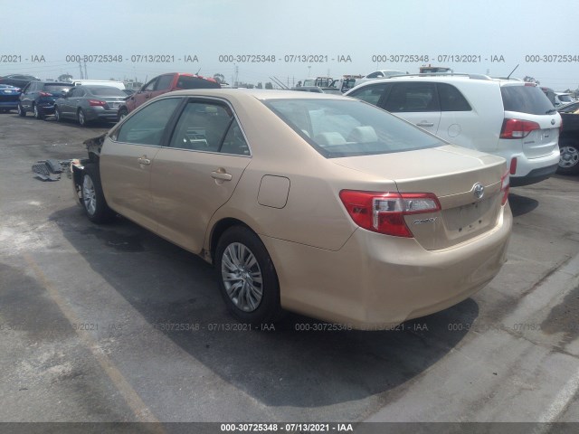 Photo 2 VIN: 4T1BF1FK8CU091405 - TOYOTA CAMRY 