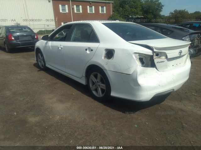 Photo 2 VIN: 4T1BF1FK8CU105366 - TOYOTA CAMRY 