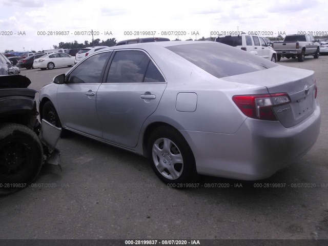 Photo 2 VIN: 4T1BF1FK8CU114861 - TOYOTA CAMRY 