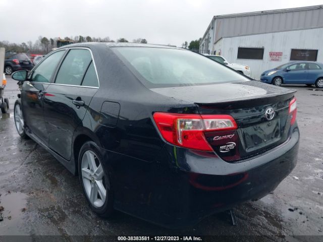 Photo 2 VIN: 4T1BF1FK8CU140635 - TOYOTA CAMRY 