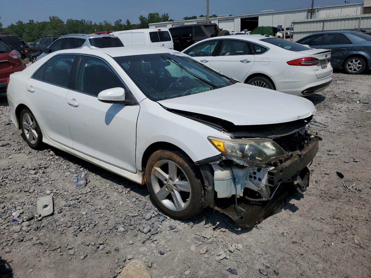 Photo 3 VIN: 4T1BF1FK8CU152543 - TOYOTA CAMRY 