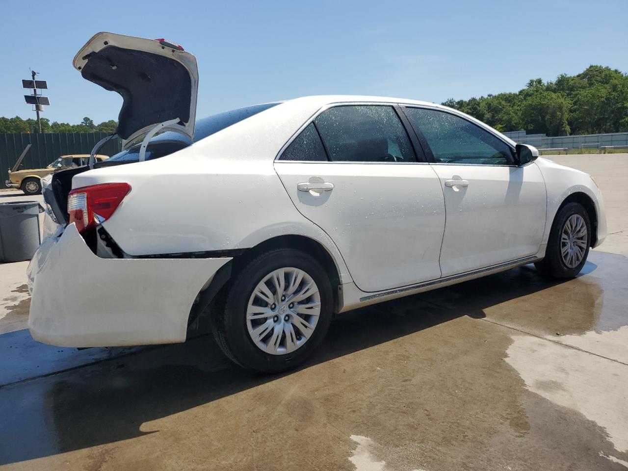 Photo 2 VIN: 4T1BF1FK8CU178351 - TOYOTA CAMRY 