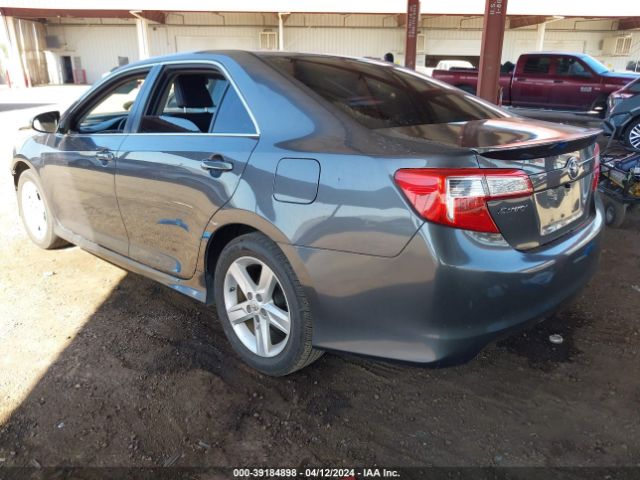 Photo 2 VIN: 4T1BF1FK8CU182867 - TOYOTA CAMRY 