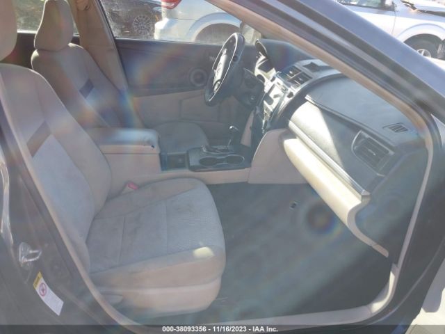 Photo 4 VIN: 4T1BF1FK8CU186904 - TOYOTA CAMRY 