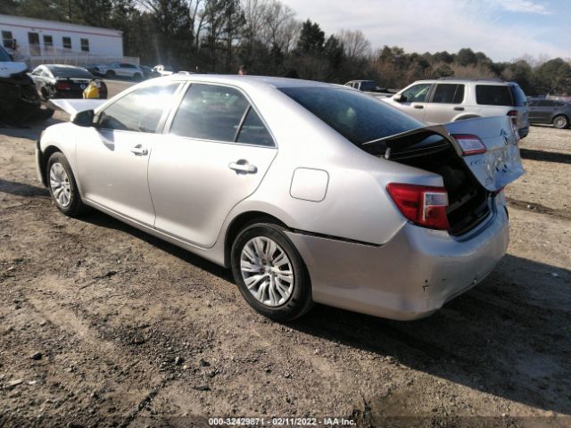 Photo 2 VIN: 4T1BF1FK8CU501412 - TOYOTA CAMRY 