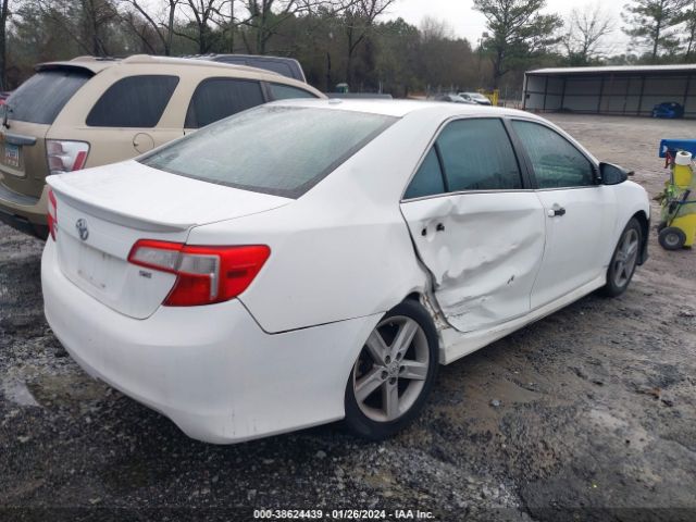 Photo 3 VIN: 4T1BF1FK8CU560105 - TOYOTA CAMRY 