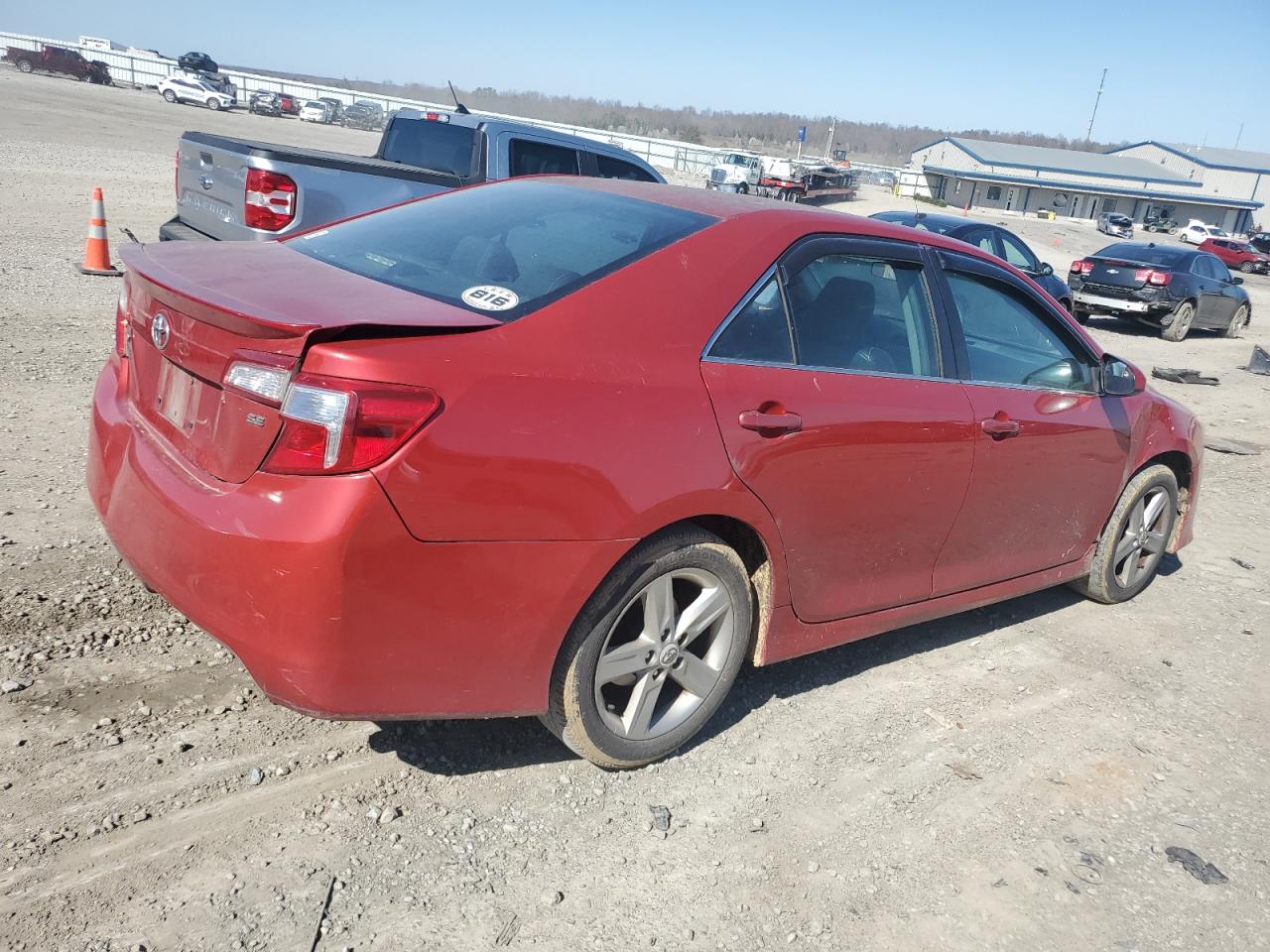 Photo 2 VIN: 4T1BF1FK8CU561903 - TOYOTA CAMRY 