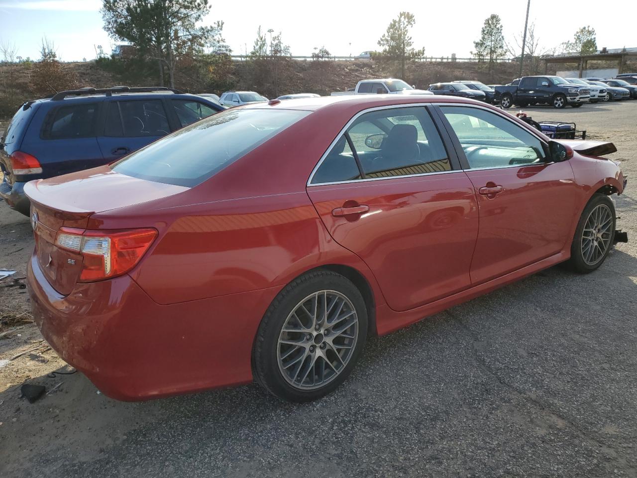 Photo 2 VIN: 4T1BF1FK8CU589927 - TOYOTA CAMRY 