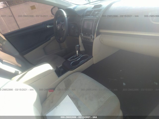 Photo 4 VIN: 4T1BF1FK8CU592181 - TOYOTA CAMRY 