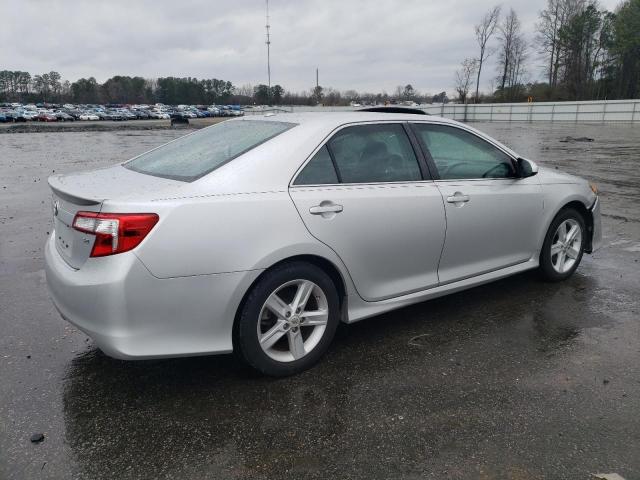 Photo 2 VIN: 4T1BF1FK8DU209454 - TOYOTA CAMRY L 