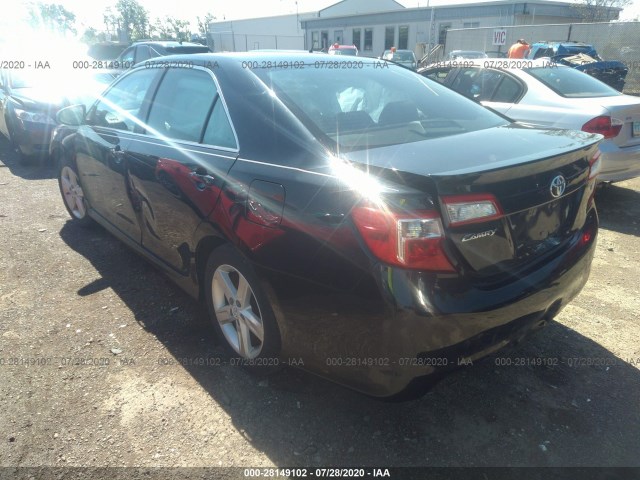 Photo 2 VIN: 4T1BF1FK8DU221152 - TOYOTA CAMRY 