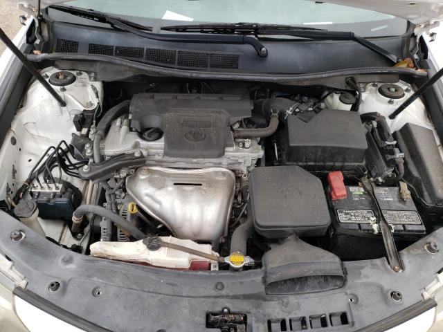 Photo 6 VIN: 4T1BF1FK8DU225380 - TOYOTA CAMRY L 