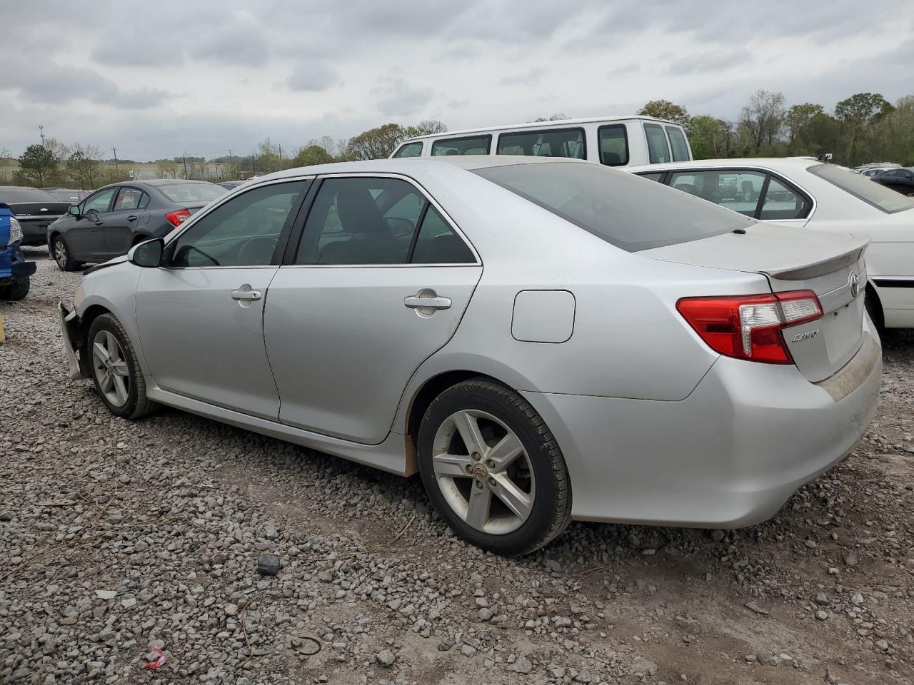 Photo 1 VIN: 4T1BF1FK8DU250621 - TOYOTA CAMRY 