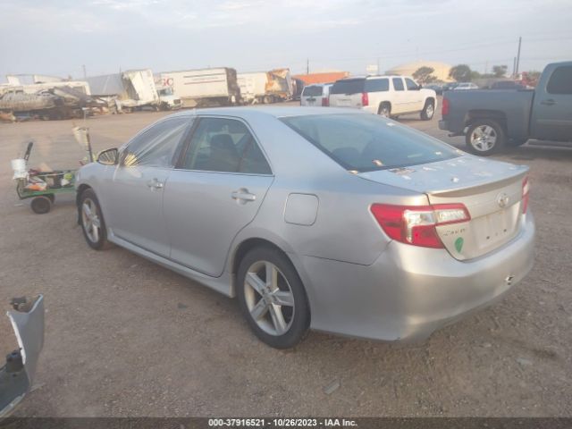 Photo 2 VIN: 4T1BF1FK8DU260324 - TOYOTA CAMRY 