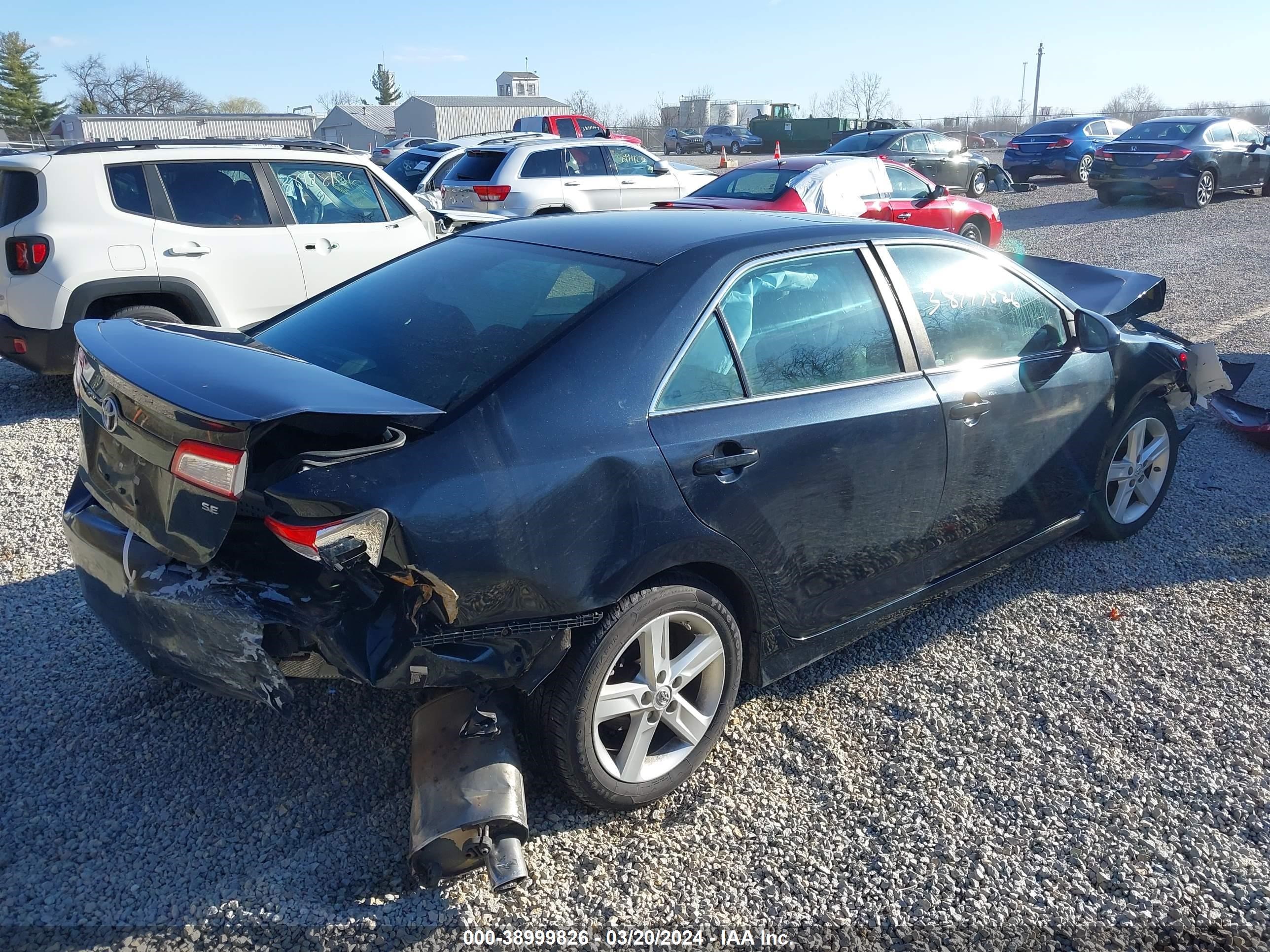 Photo 3 VIN: 4T1BF1FK8DU271534 - TOYOTA CAMRY 