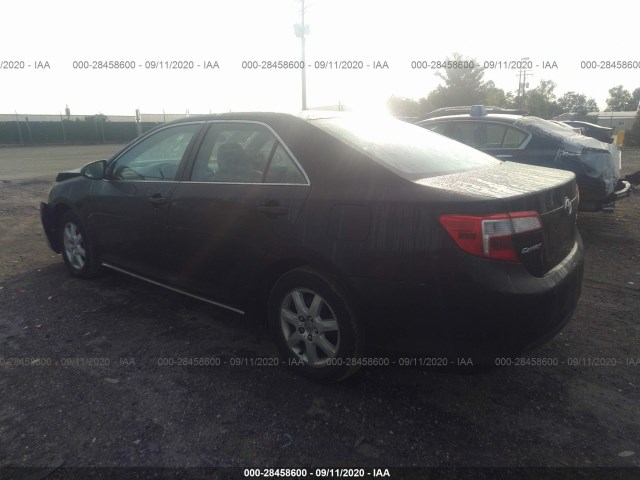 Photo 2 VIN: 4T1BF1FK8DU286535 - TOYOTA CAMRY 