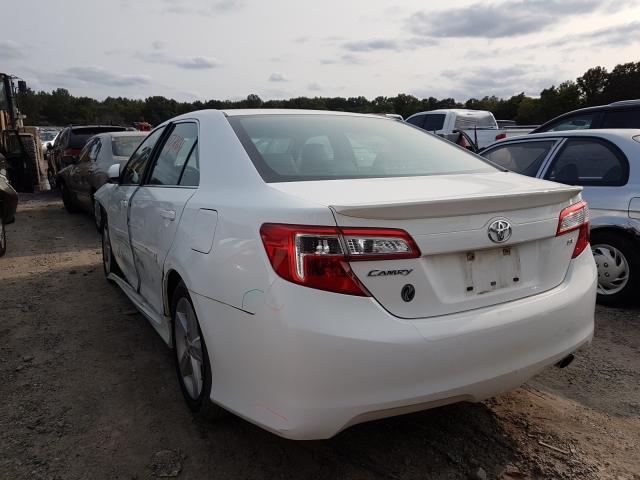 Photo 2 VIN: 4T1BF1FK8DU288883 - TOYOTA CAMRY L 