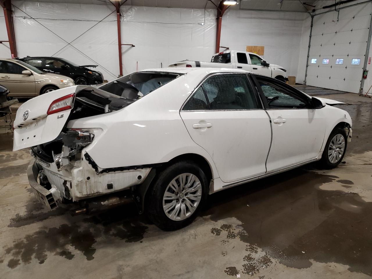 Photo 2 VIN: 4T1BF1FK8DU639517 - TOYOTA CAMRY 