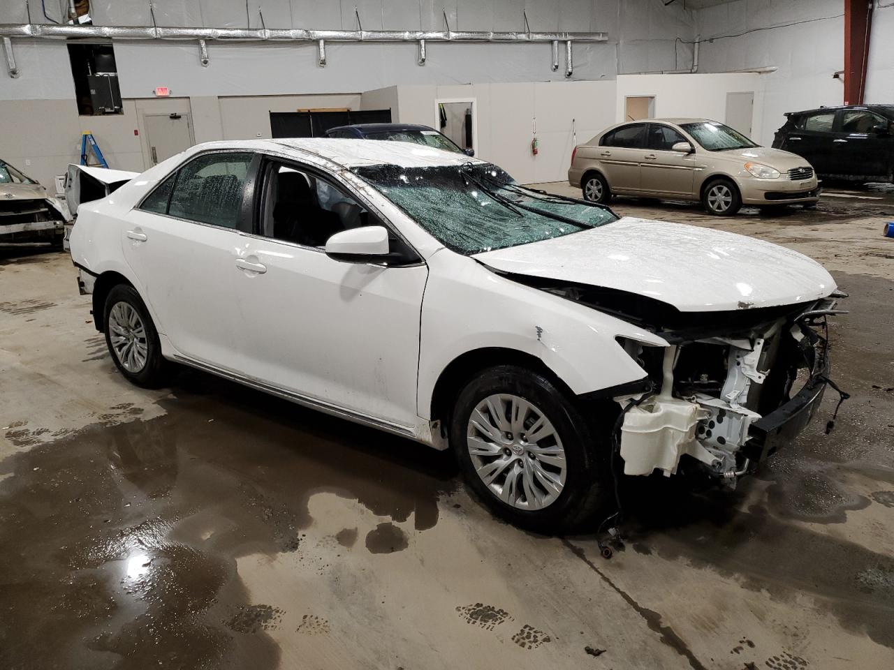 Photo 3 VIN: 4T1BF1FK8DU639517 - TOYOTA CAMRY 