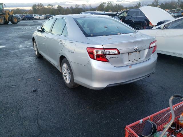 Photo 2 VIN: 4T1BF1FK8DU641770 - TOYOTA CAMRY L 