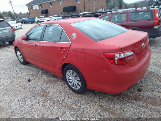 Photo 2 VIN: 4T1BF1FK8DU641851 - TOYOTA CAMRY 