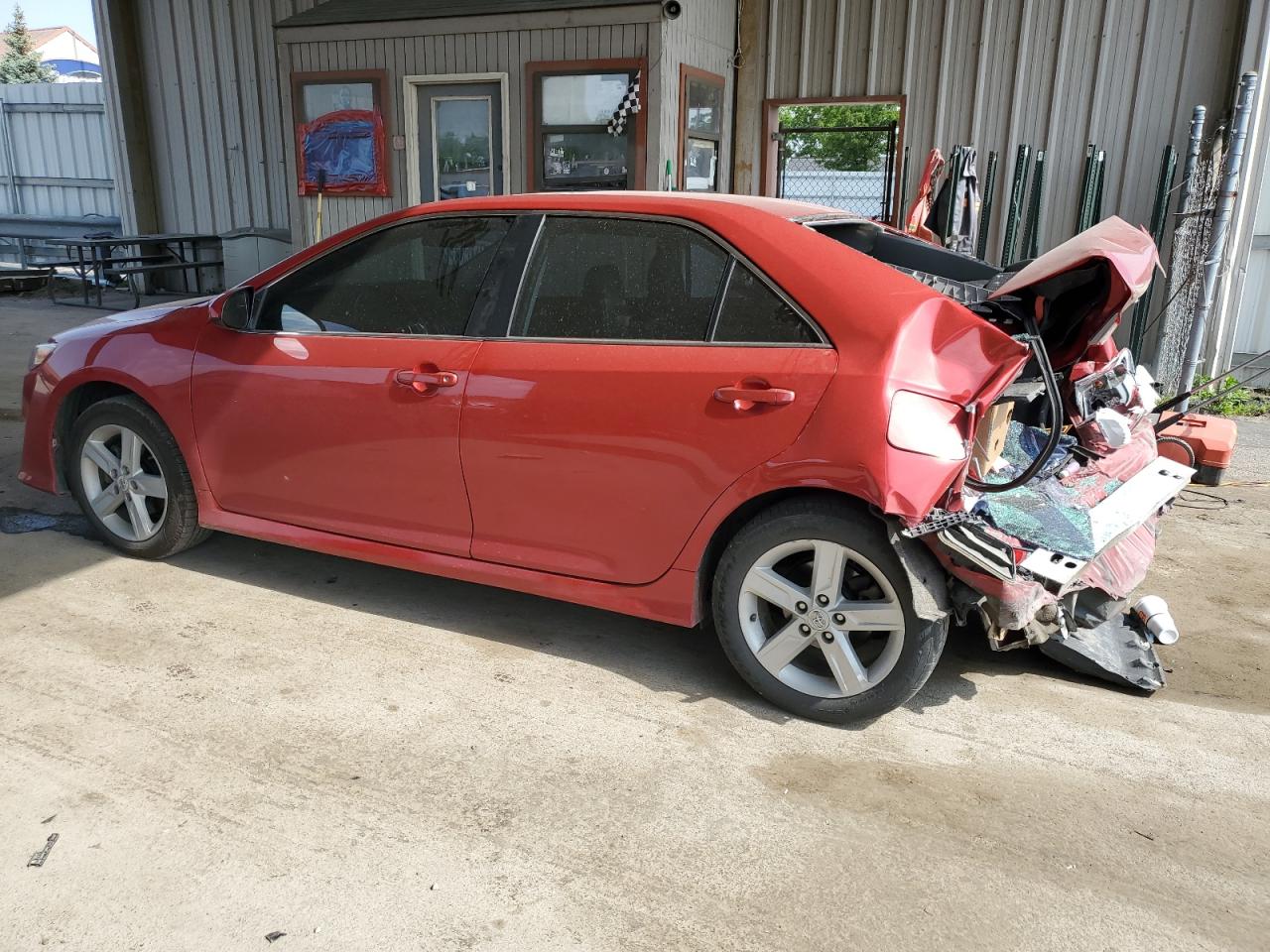 Photo 1 VIN: 4T1BF1FK8DU643325 - TOYOTA CAMRY 