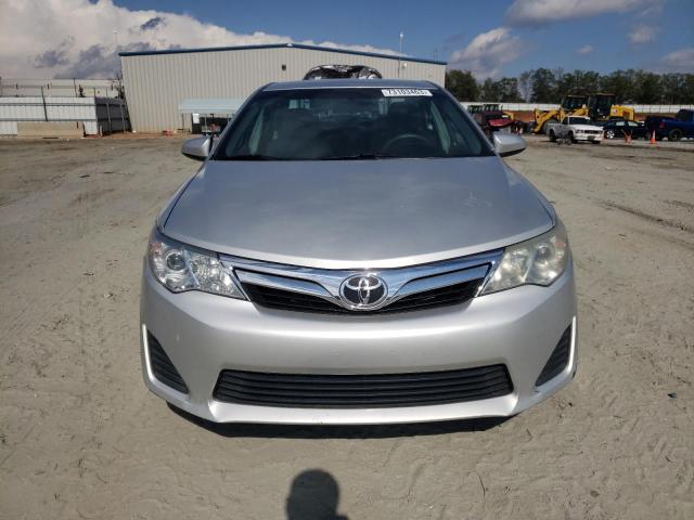 Photo 4 VIN: 4T1BF1FK8DU666765 - TOYOTA CAMRY 