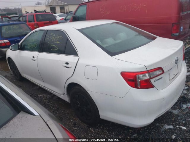 Photo 2 VIN: 4T1BF1FK8DU673618 - TOYOTA CAMRY 