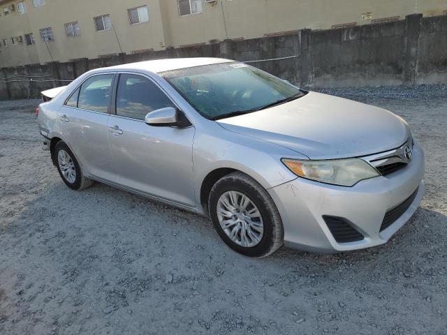 Photo 3 VIN: 4T1BF1FK8DU696655 - TOYOTA CAMRY 