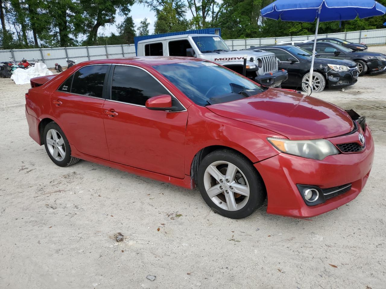 Photo 3 VIN: 4T1BF1FK8DU699085 - TOYOTA CAMRY 