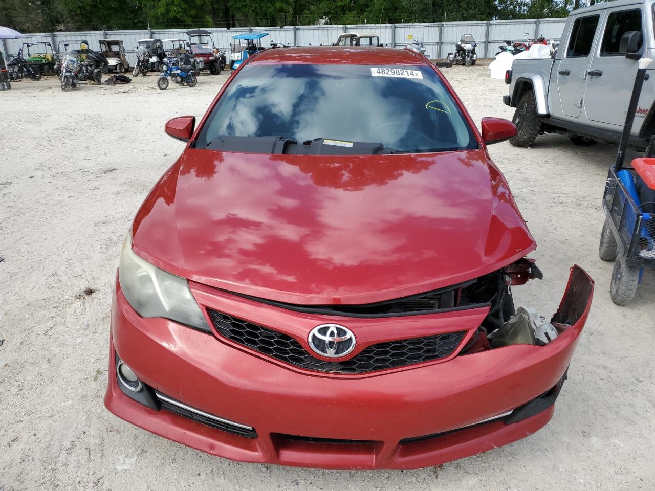 Photo 4 VIN: 4T1BF1FK8DU699085 - TOYOTA CAMRY 