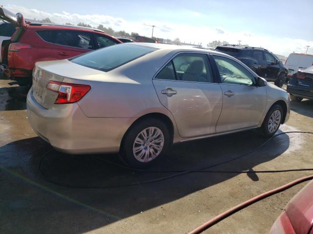 Photo 2 VIN: 4T1BF1FK8DU713910 - TOYOTA CAMRY L 