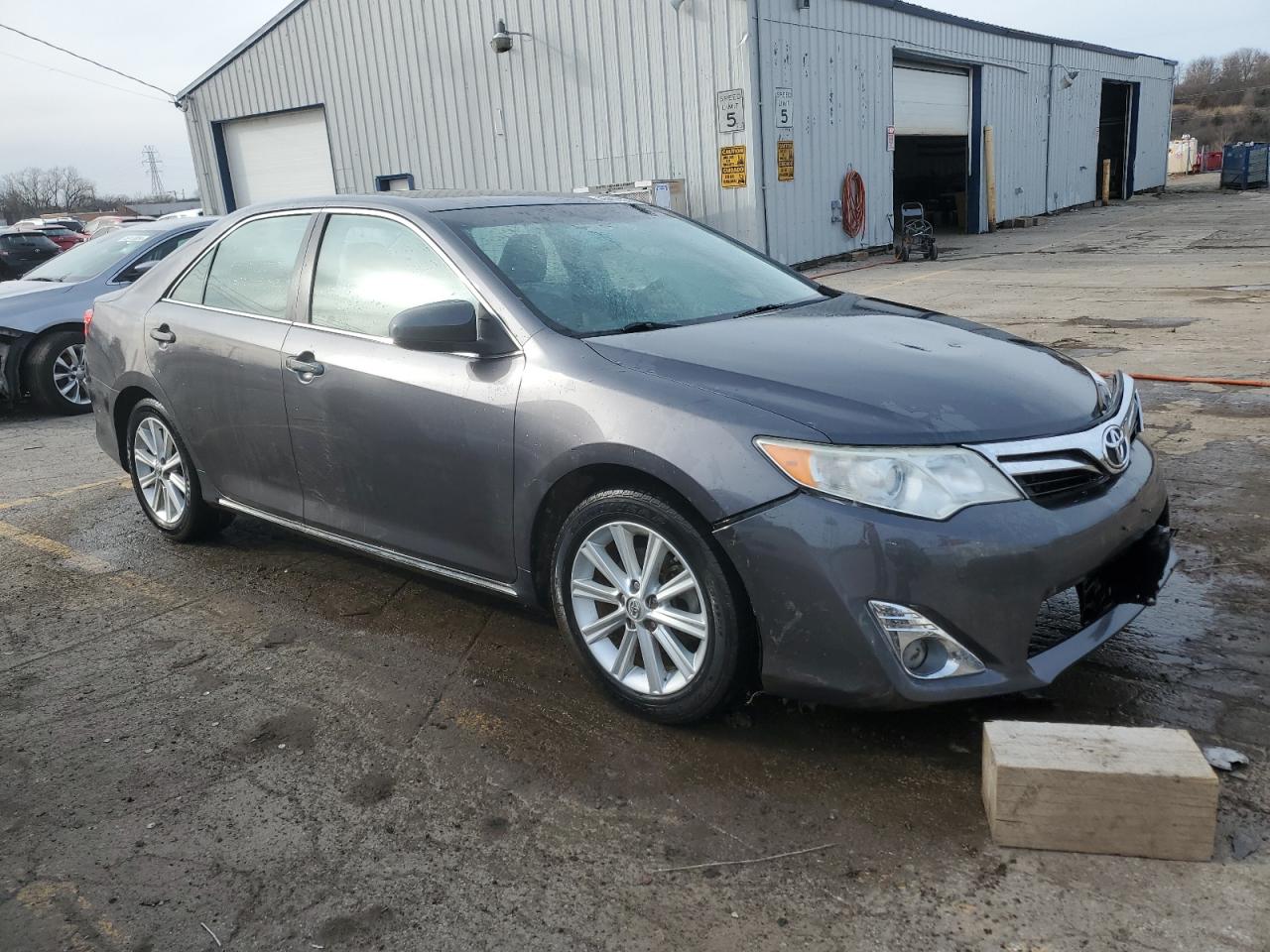 Photo 3 VIN: 4T1BF1FK8DU714054 - TOYOTA CAMRY 