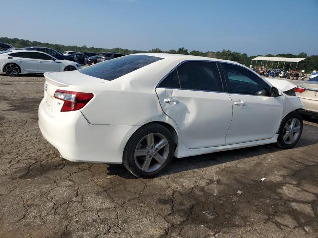 Photo 2 VIN: 4T1BF1FK8EU322855 - TOYOTA CAMRY 