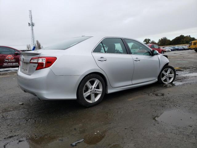 Photo 2 VIN: 4T1BF1FK8EU331412 - TOYOTA CAMRY L 