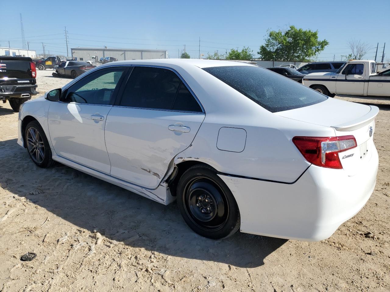 Photo 1 VIN: 4T1BF1FK8EU351188 - TOYOTA CAMRY 