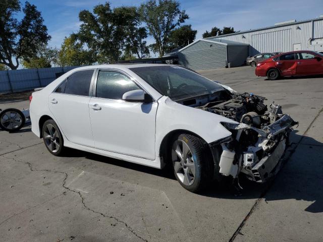 Photo 3 VIN: 4T1BF1FK8EU353653 - TOYOTA CAMRY 