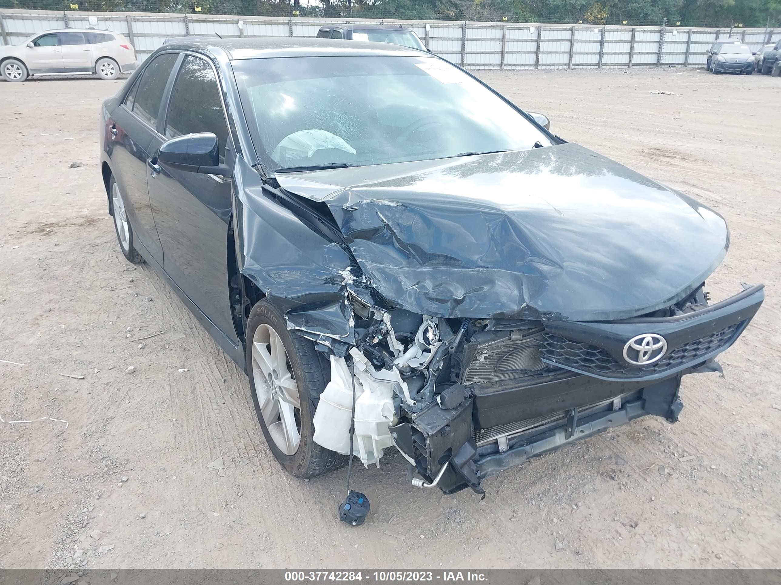 Photo 5 VIN: 4T1BF1FK8EU377533 - TOYOTA CAMRY 