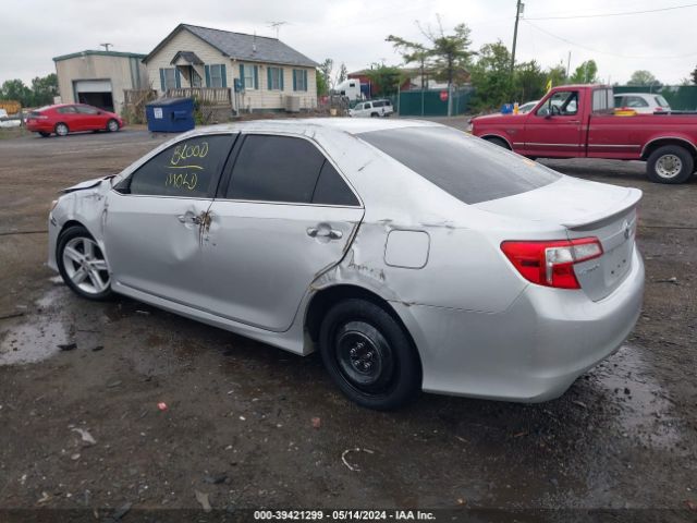 Photo 2 VIN: 4T1BF1FK8EU437987 - TOYOTA CAMRY 