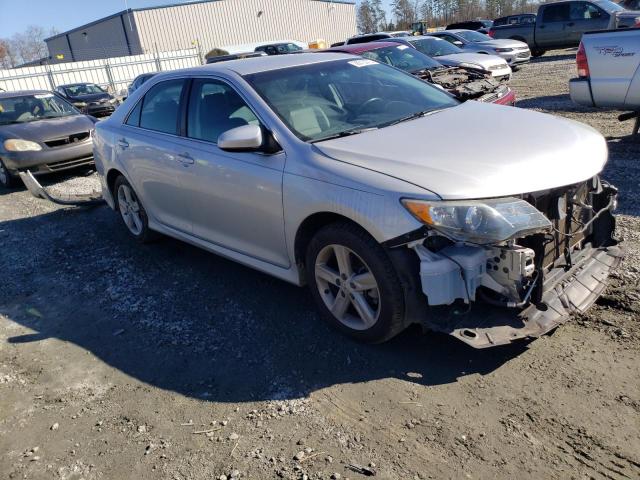 Photo 3 VIN: 4T1BF1FK8EU441893 - TOYOTA CAMRY L 