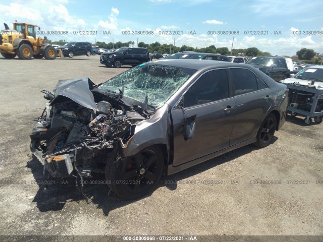 Photo 1 VIN: 4T1BF1FK8EU443935 - TOYOTA CAMRY 