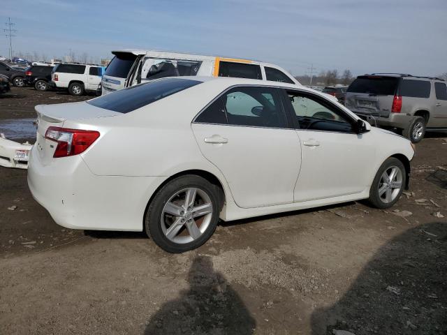 Photo 2 VIN: 4T1BF1FK8EU460749 - TOYOTA CAMRY 