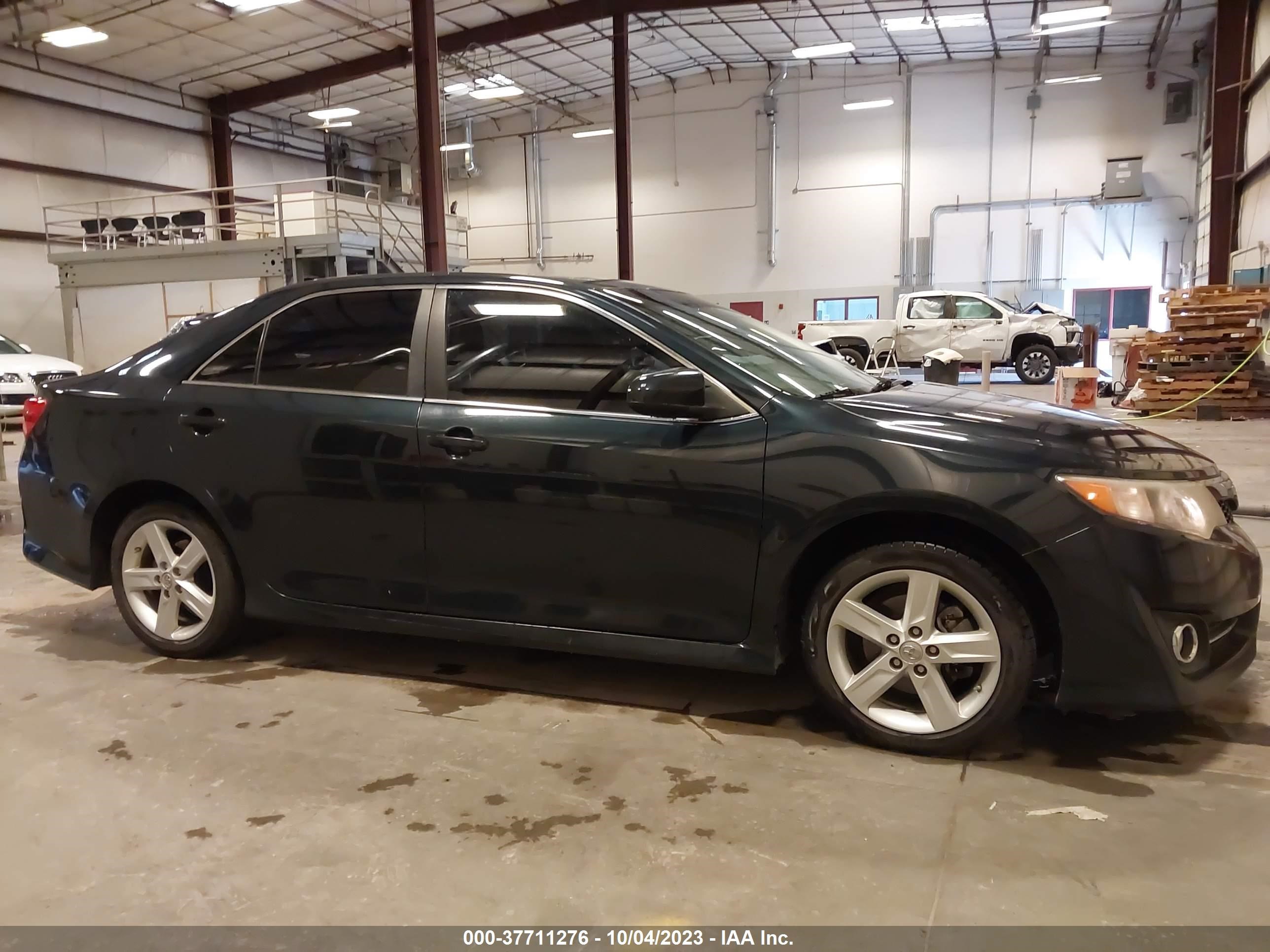 Photo 12 VIN: 4T1BF1FK8EU744592 - TOYOTA CAMRY 