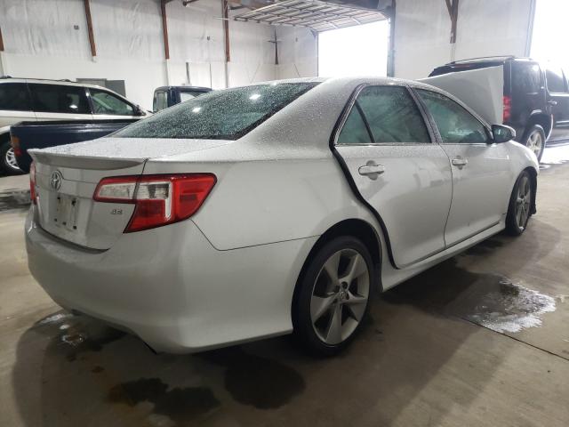 Photo 3 VIN: 4T1BF1FK8EU744690 - TOYOTA CAMRY L 