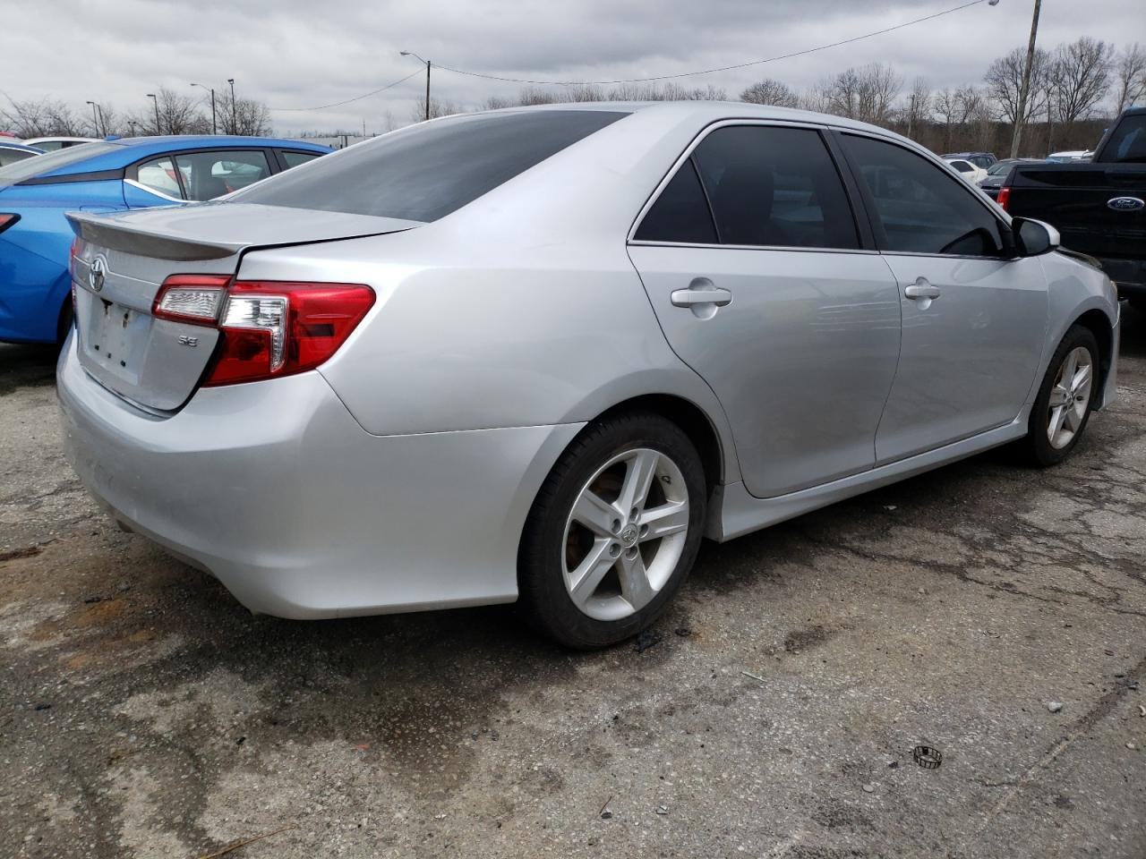 Photo 2 VIN: 4T1BF1FK8EU744849 - TOYOTA CAMRY 