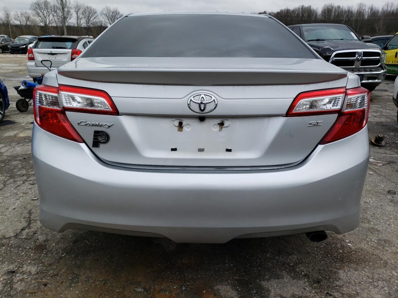 Photo 5 VIN: 4T1BF1FK8EU744849 - TOYOTA CAMRY 