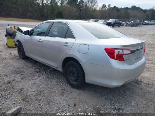 Photo 2 VIN: 4T1BF1FK8EU745225 - TOYOTA CAMRY 